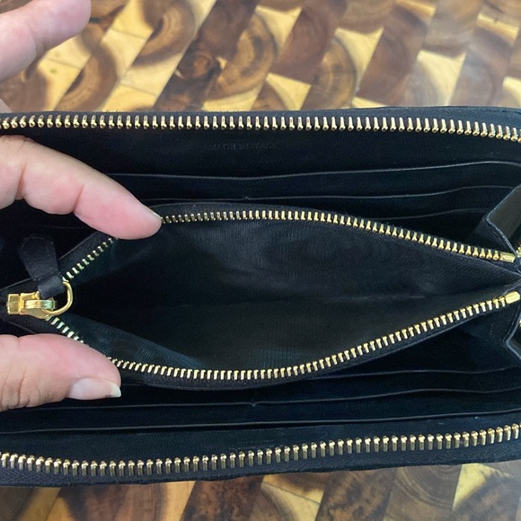 Authentic Prada wallet - Picture 8 of 8
